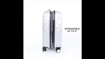 Travel in Style With Geo Chic