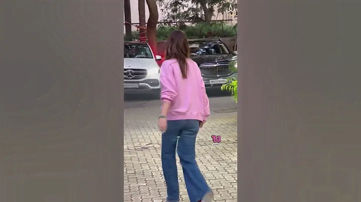 "Kriti stuns in a casual pink hoodie while snapped in Andheri, effortlessly chic as always!